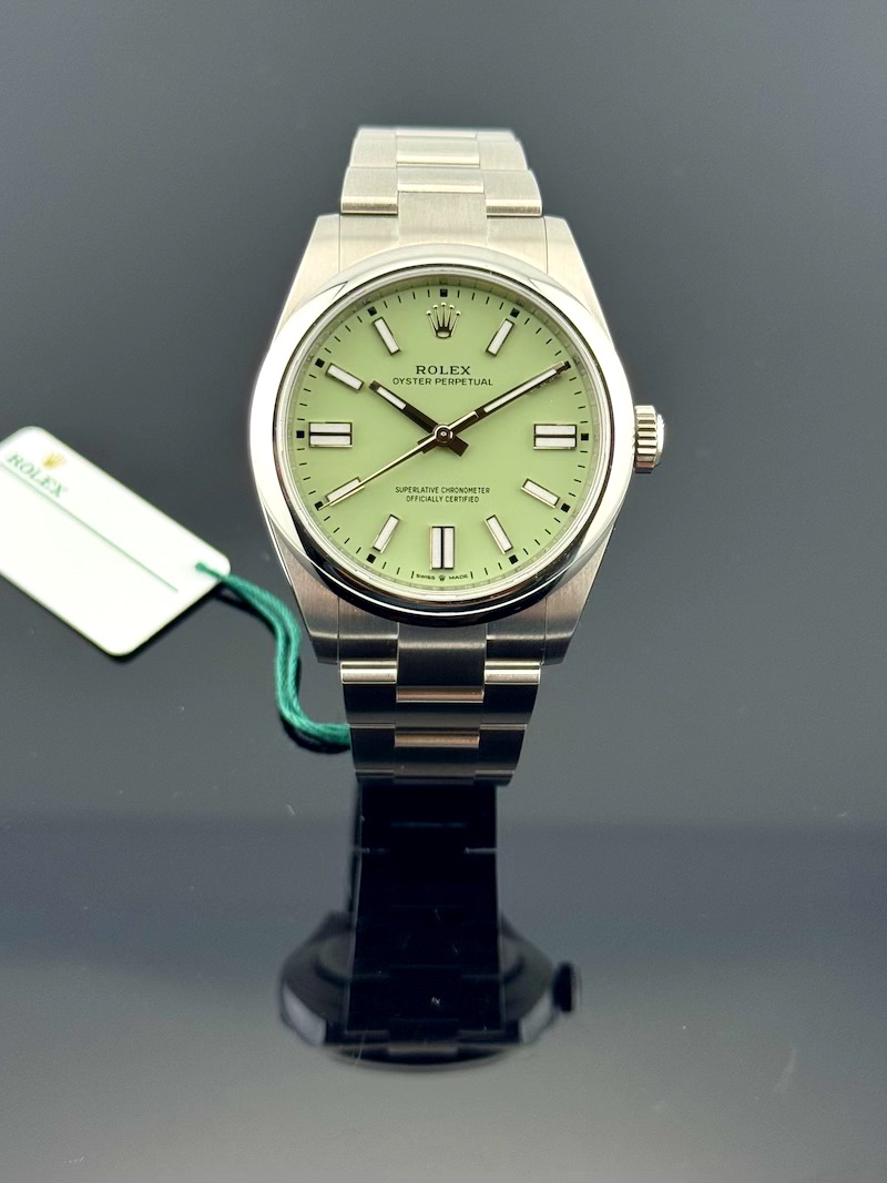 OYSTER PERPETUAL REF. 134300