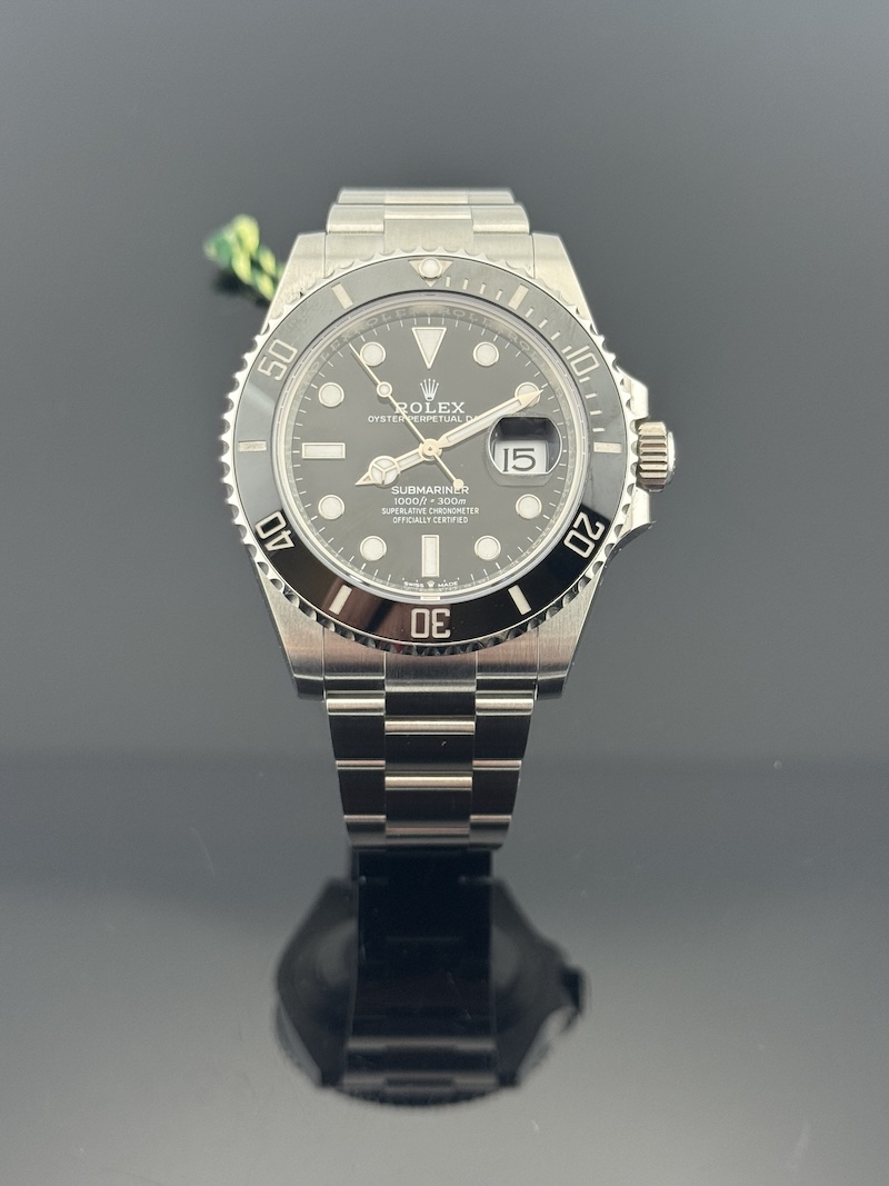 SUBMARINER REF. 126610LN