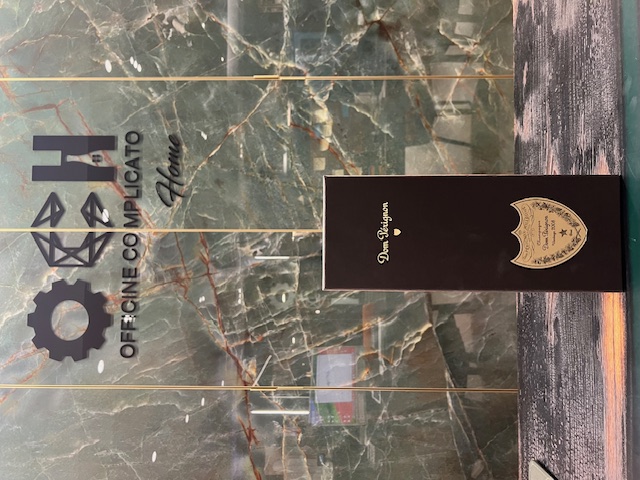 DOM PERIGNON VINTAGE 2008 CON ASTUCCIO
