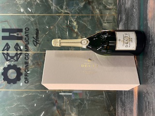CHAMPAGNE DEUTZ BLANC DE BLANC MILLESIME' 2018 CON CONFEZIONE MAGNUM 1.5L