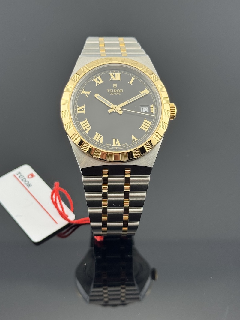 ROYAL 38mm REF. 28503